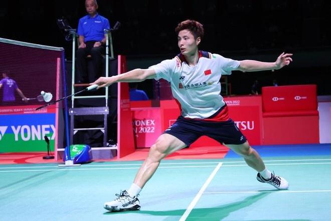 他最大的目 他最大的目